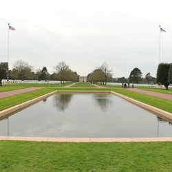 COLLEVILLE-SUR-MER NORMANDY AMERICAN CEMETERY AND MEMORIAL